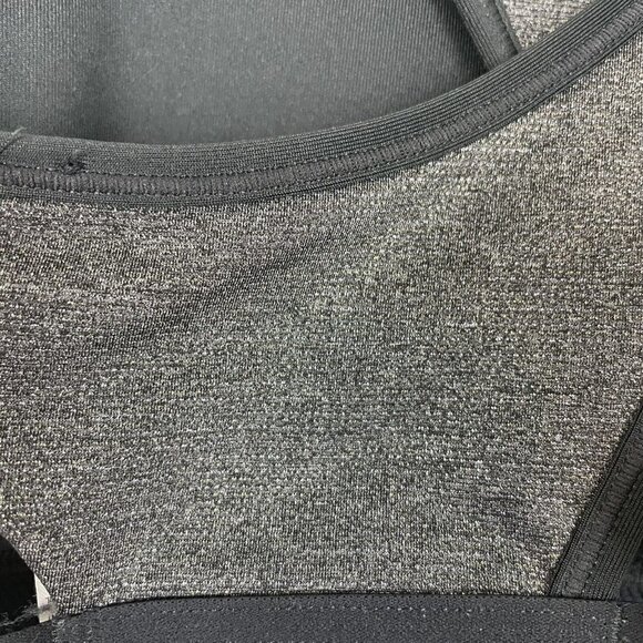 Nike Shimmery Gray Black Racerback Sports Bra Size Medium - Picture 3 of 5